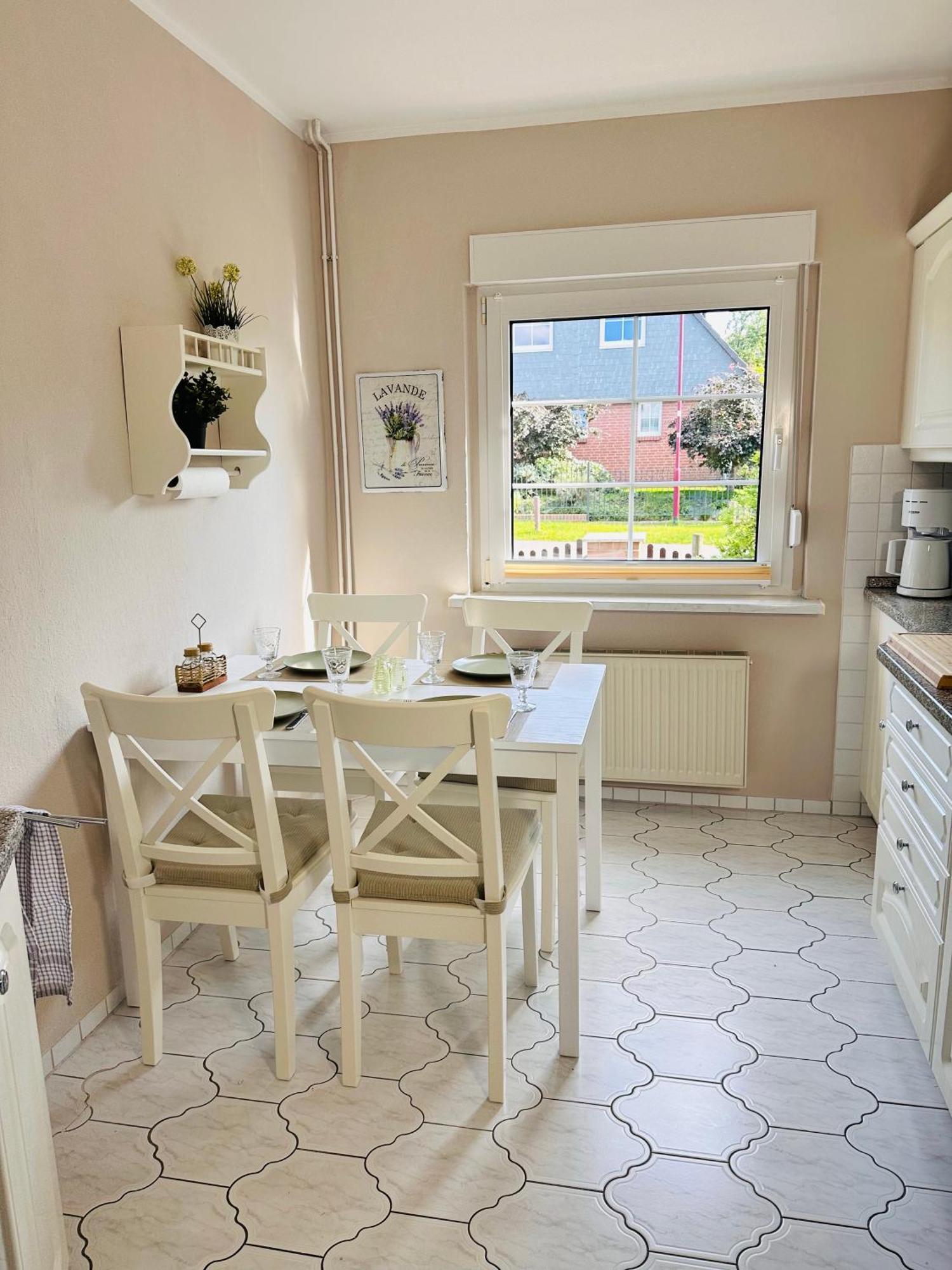Perfekte Auszeit - Charmantes Ferienhaus 诺因哈根 外观 照片